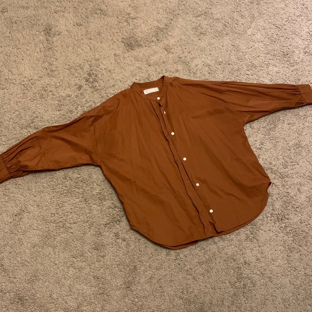 Rust poplin everlane button up top